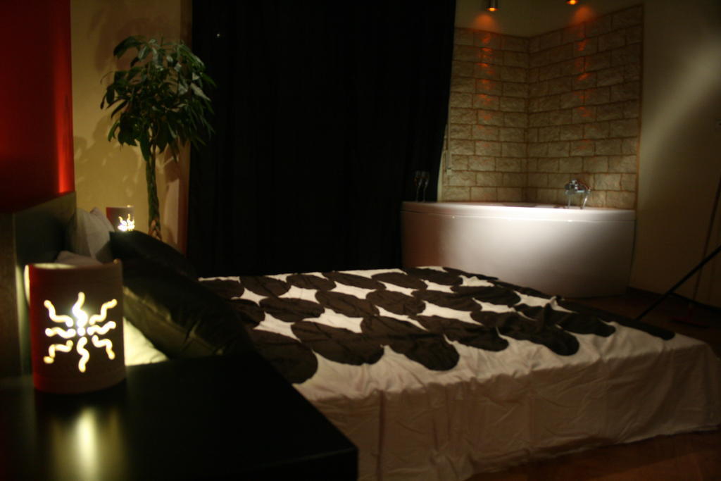 Bed & Breakfast H501 *