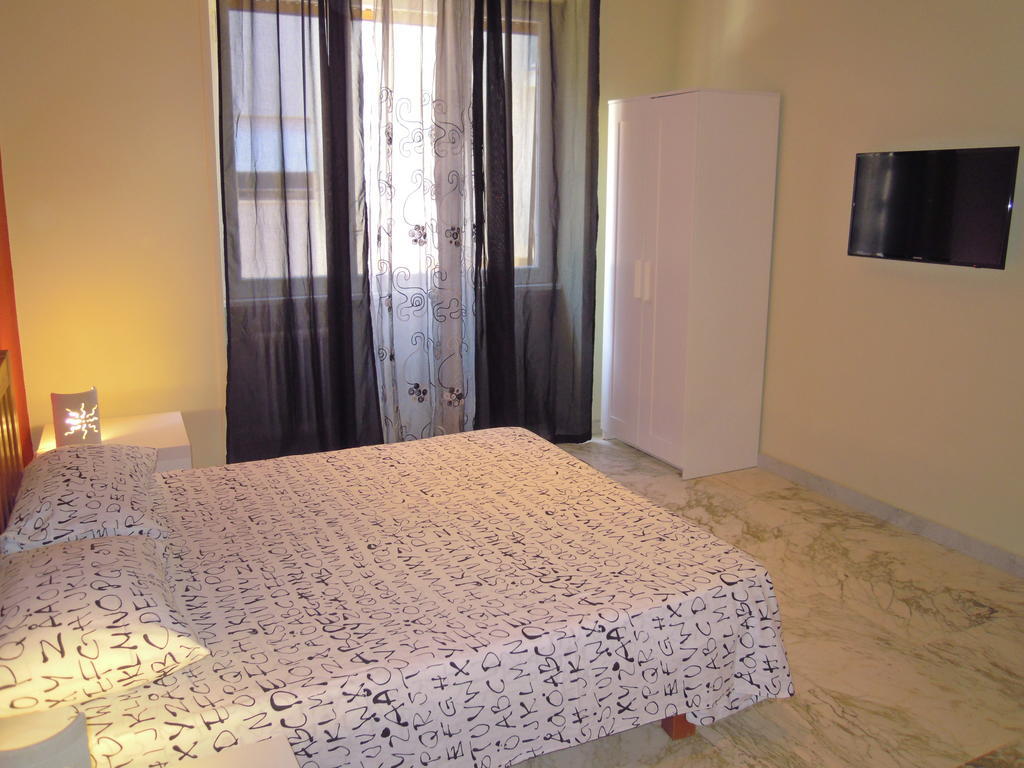 Bed & Breakfast H501 *